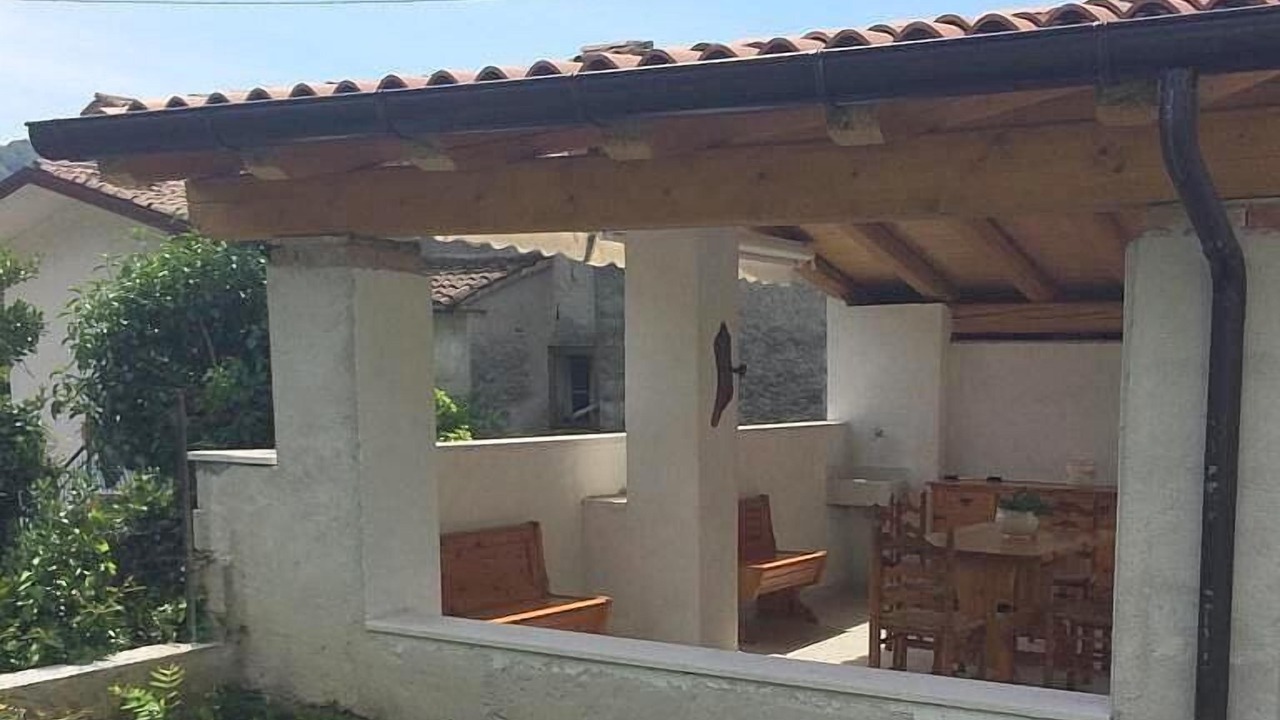 Photo of Outdoor in Miane