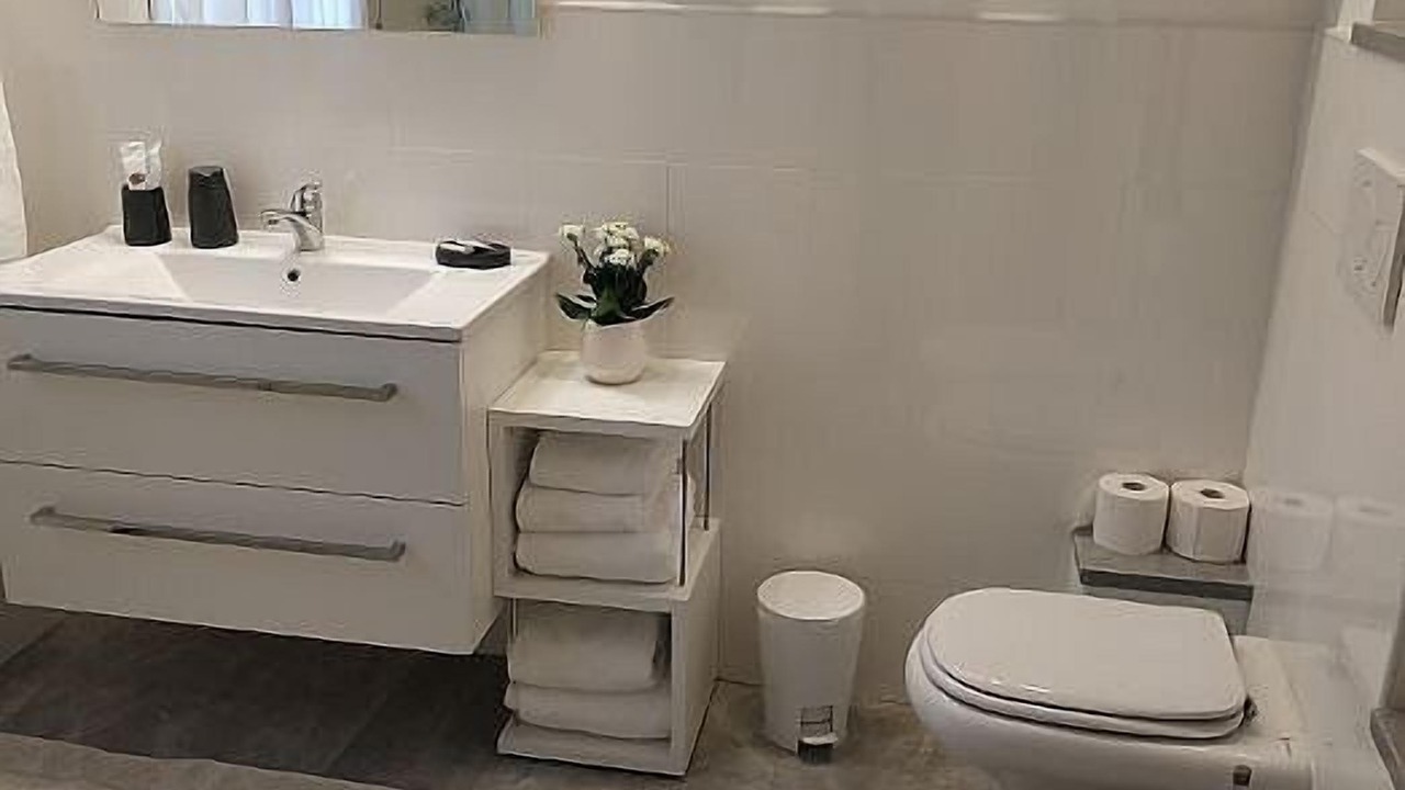 Photo of Bathroom in Miane