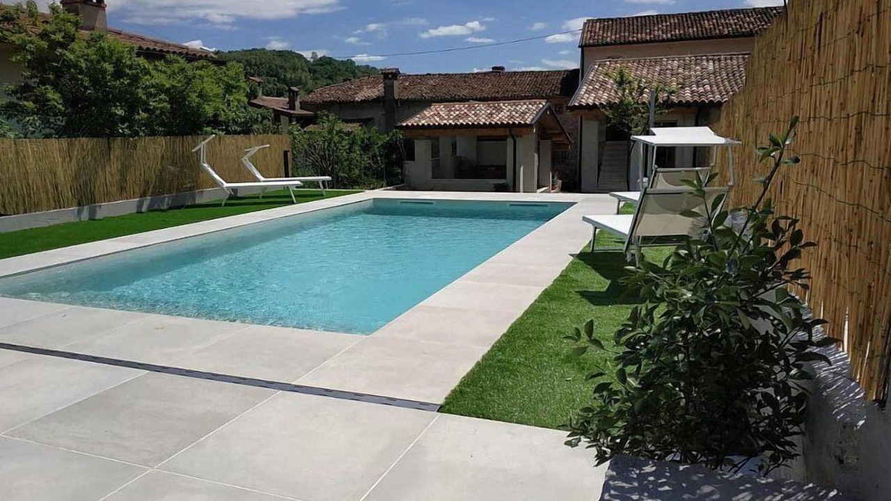 Photo of Outdoor in Miane