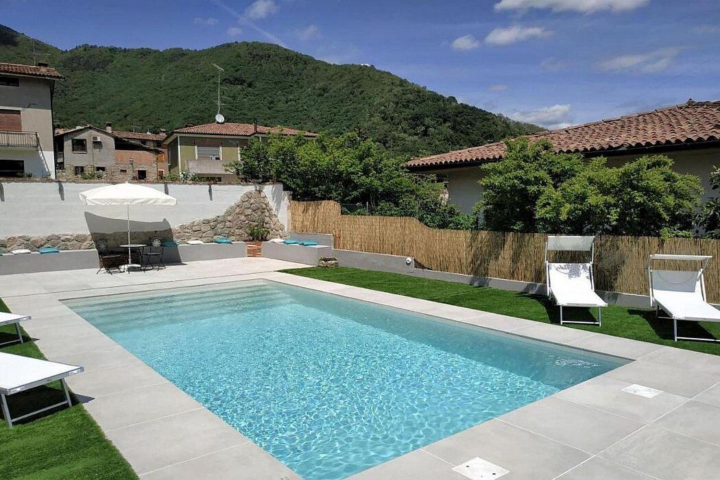 Photo of Outdoor in Miane