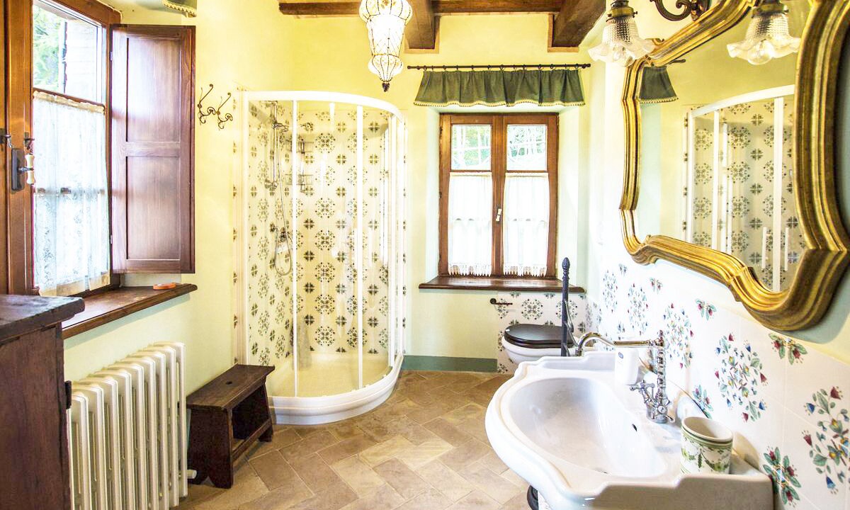 Photo of Bathroom in Serrapetrona