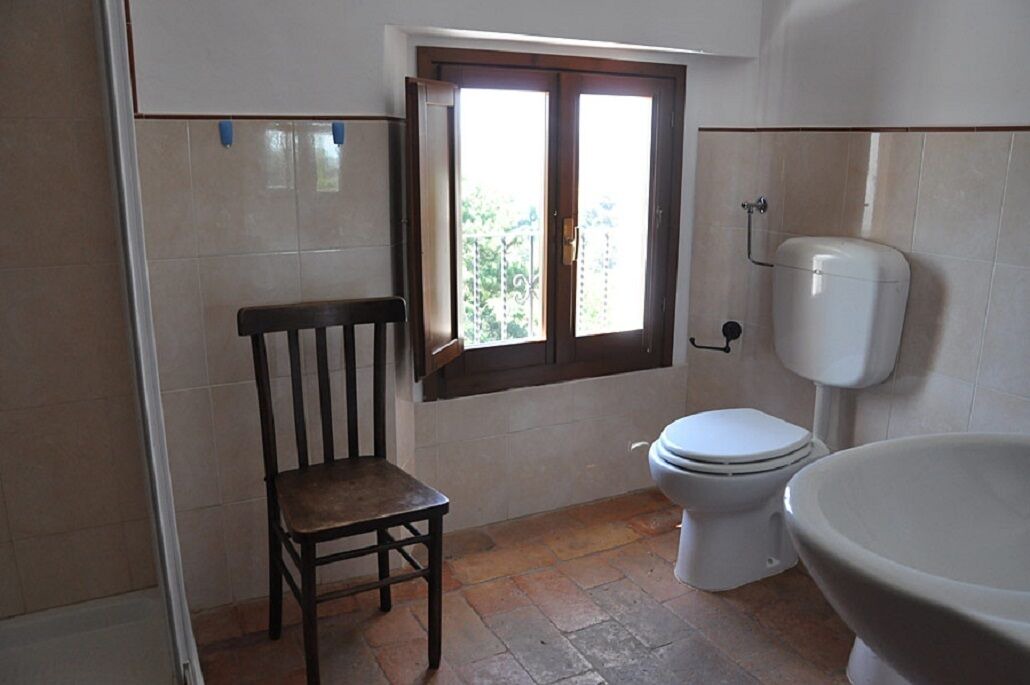 Photo of Bathroom in Bargni