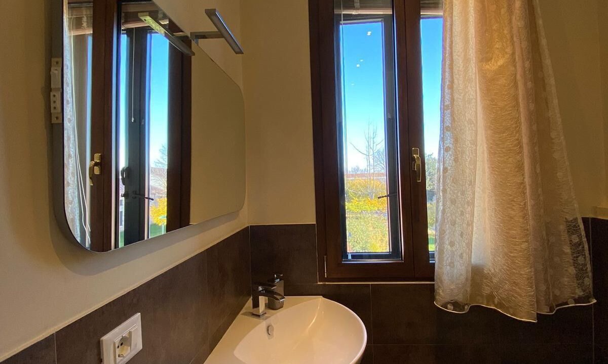 Photo of Bathroom in Longa