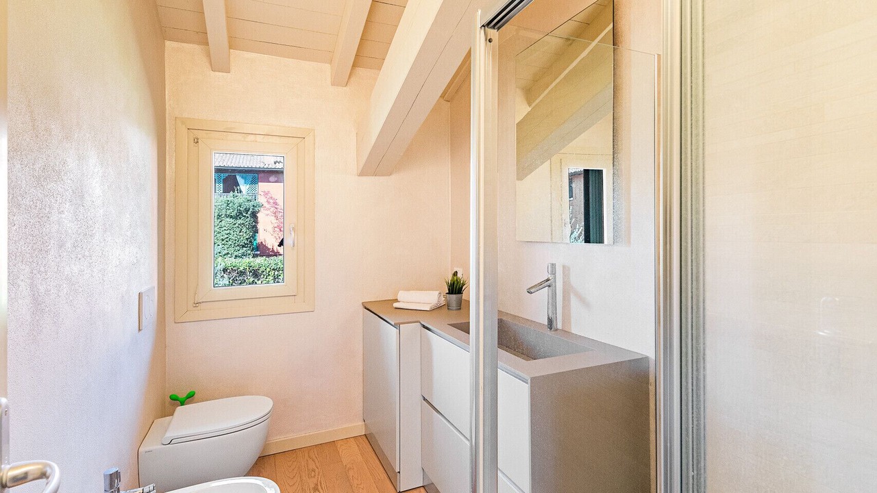Photo of Bathroom in Crociale