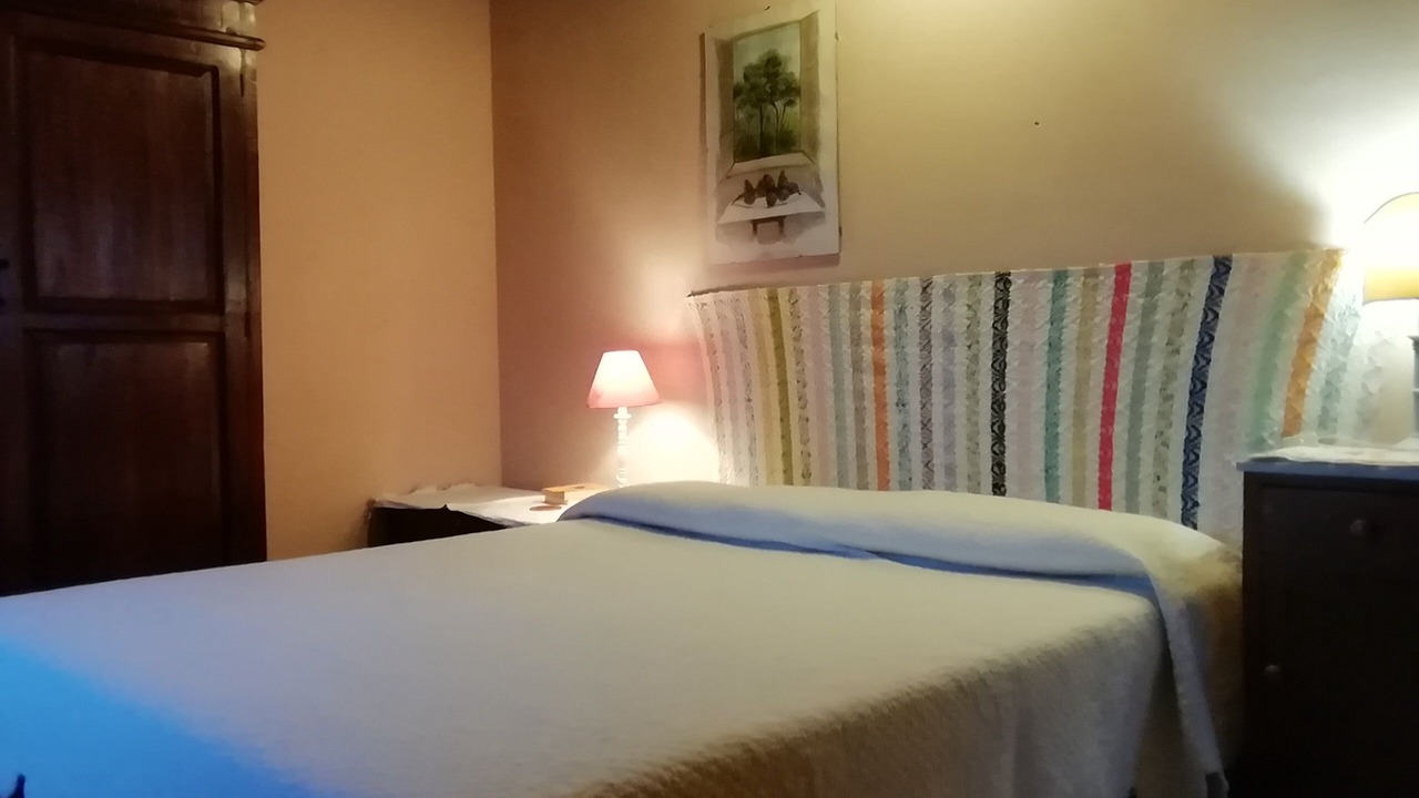 Photo of Bedroom in Penna in Teverina
