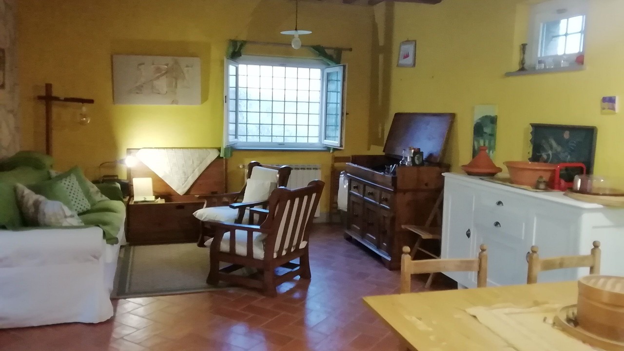 Photo of Livingroom in Penna in Teverina