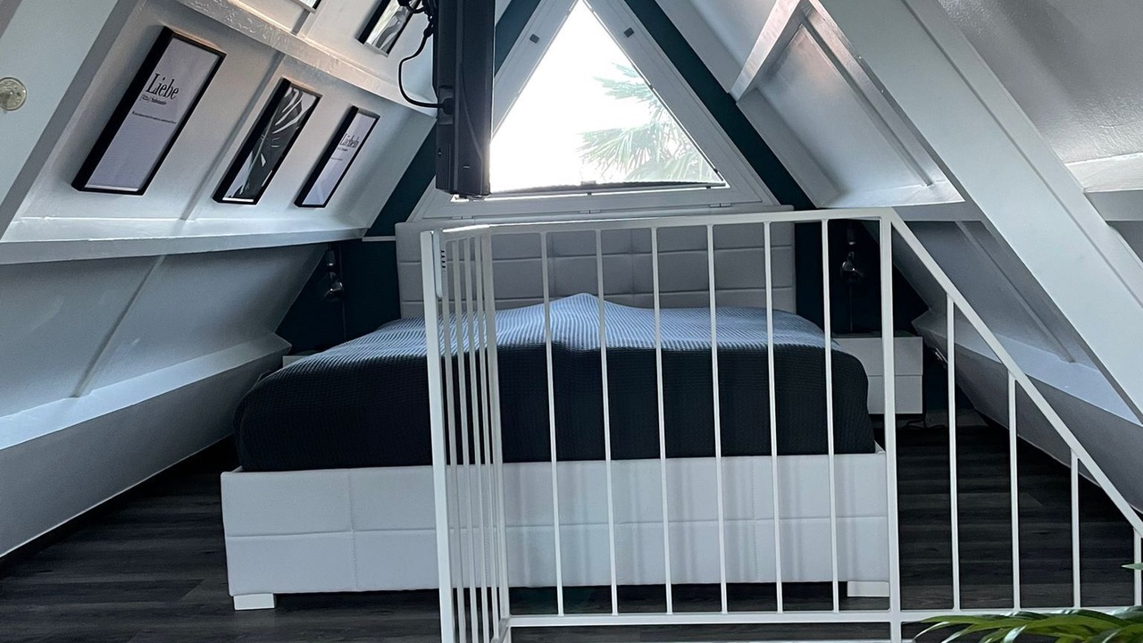 Photo of Bedroom in Brezzo di Bedero