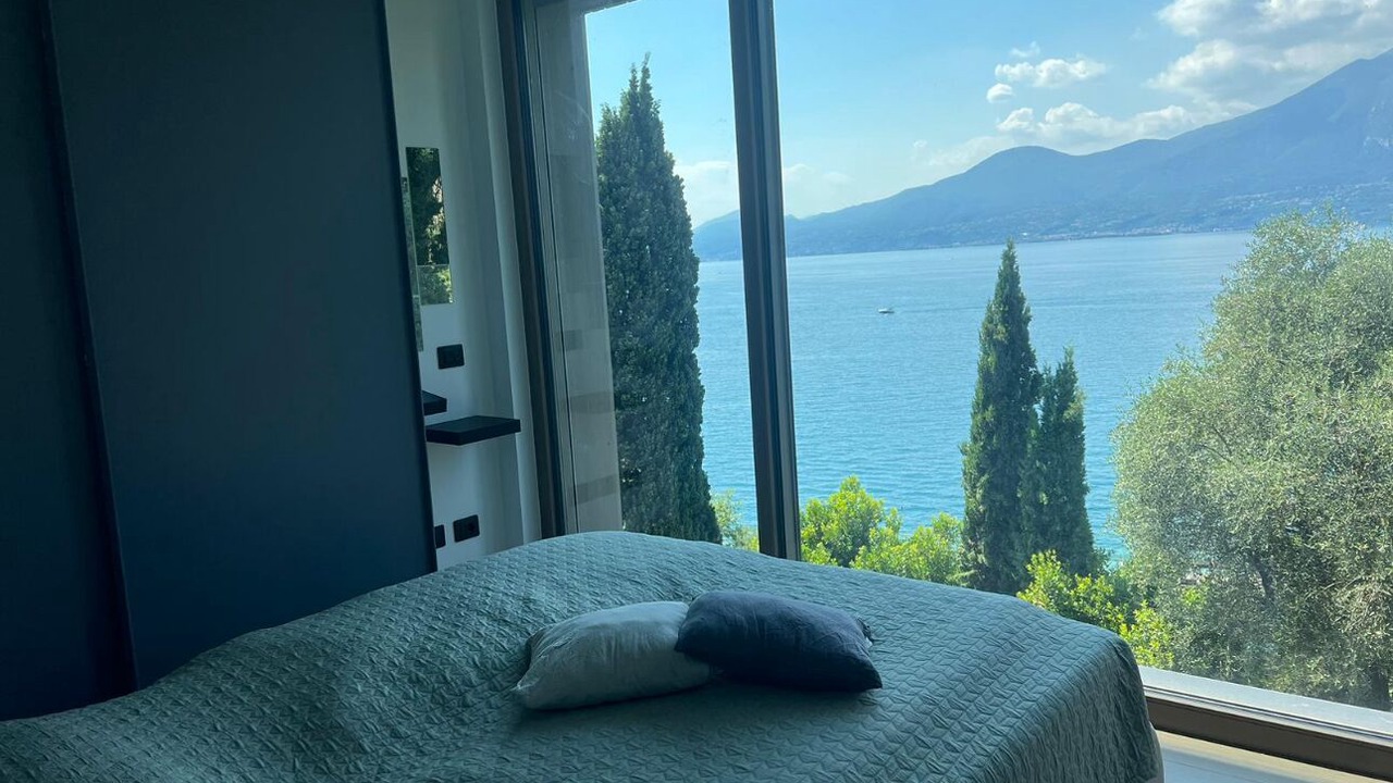 Photo of Bedroom in Torri del Benaco