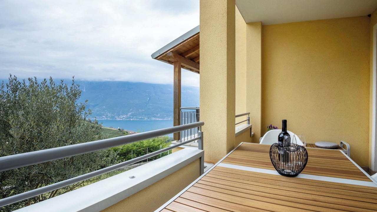 Photo of Outdoor in Aer