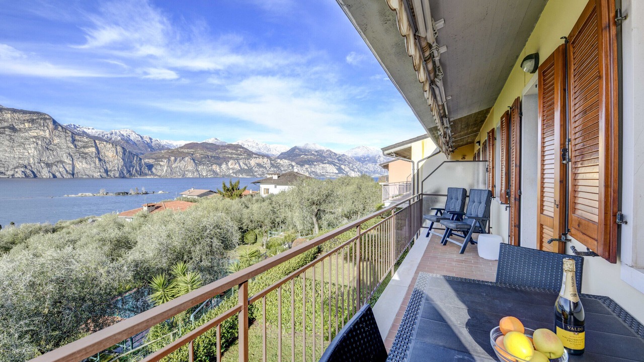 Photo of Patio Balcony in Assenza