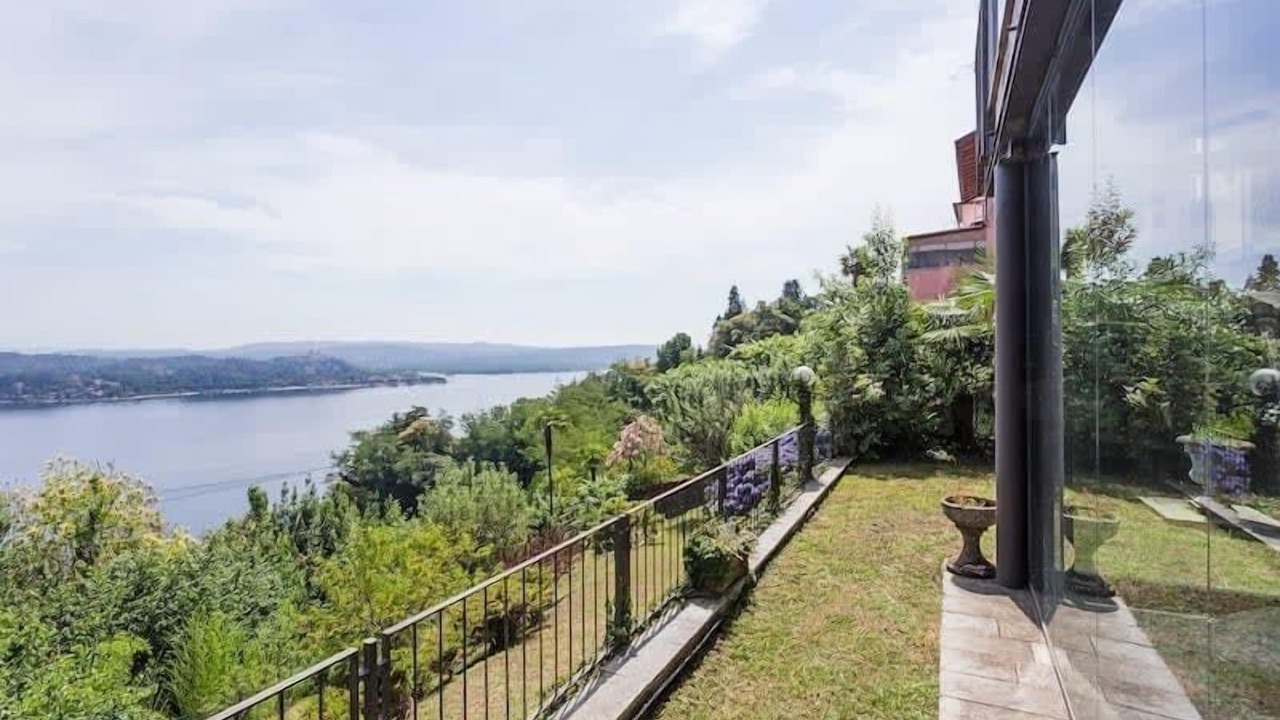 Photo of Outdoor in Arona