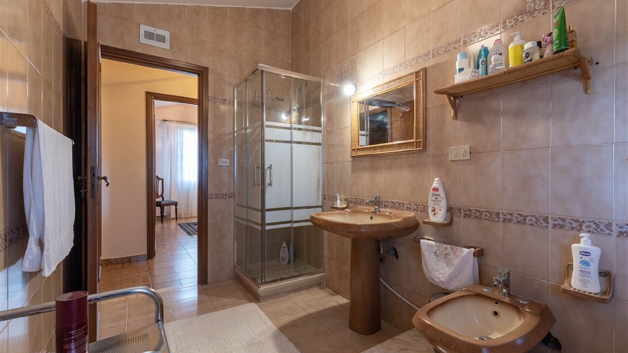 Photo of Bathroom in Misilmeri