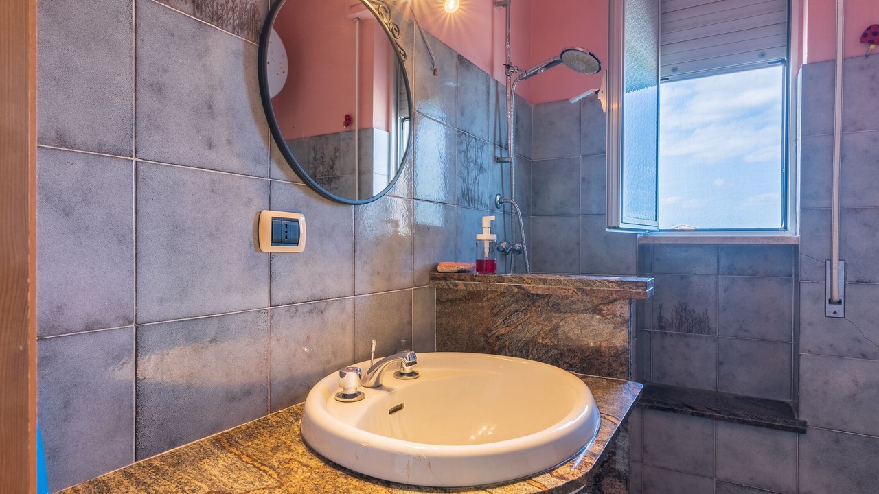 Photo of Bathroom in Gallina