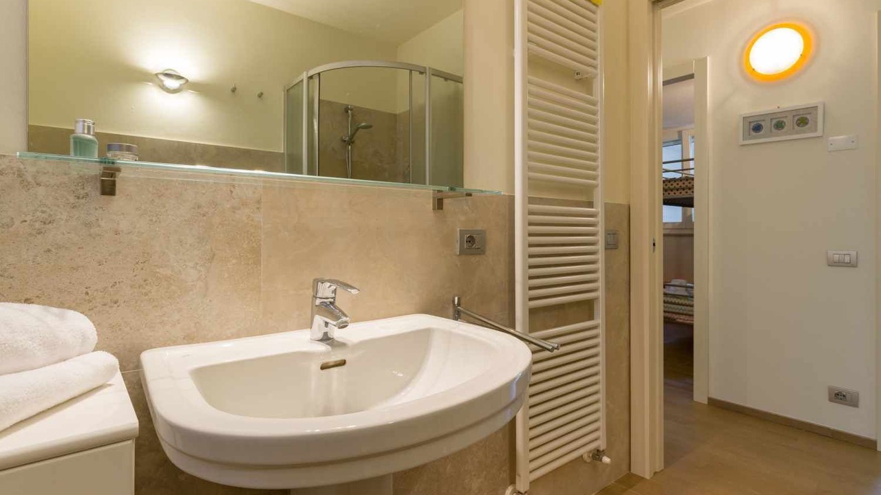 Photo of Bathroom in Torri del Benaco