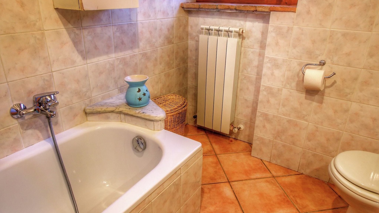 Photo of Bathroom in Ortignano Raggiolo