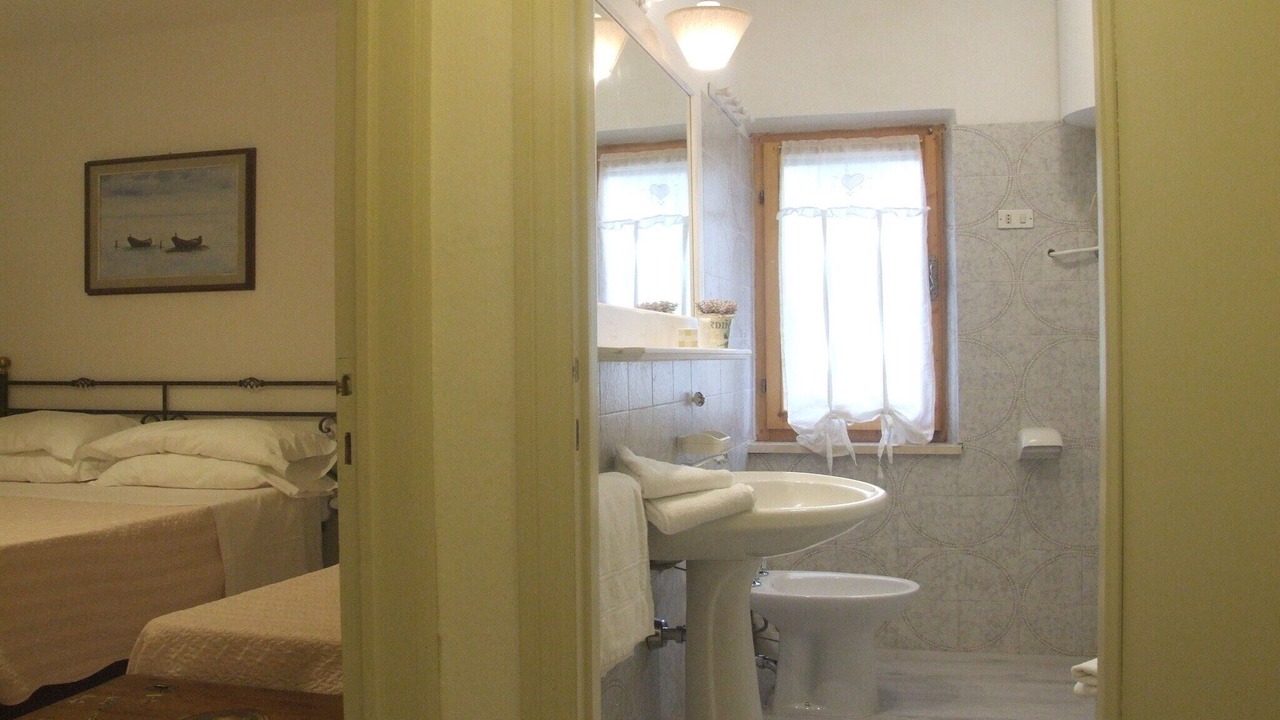 Photo of Bathroom in Donoratico