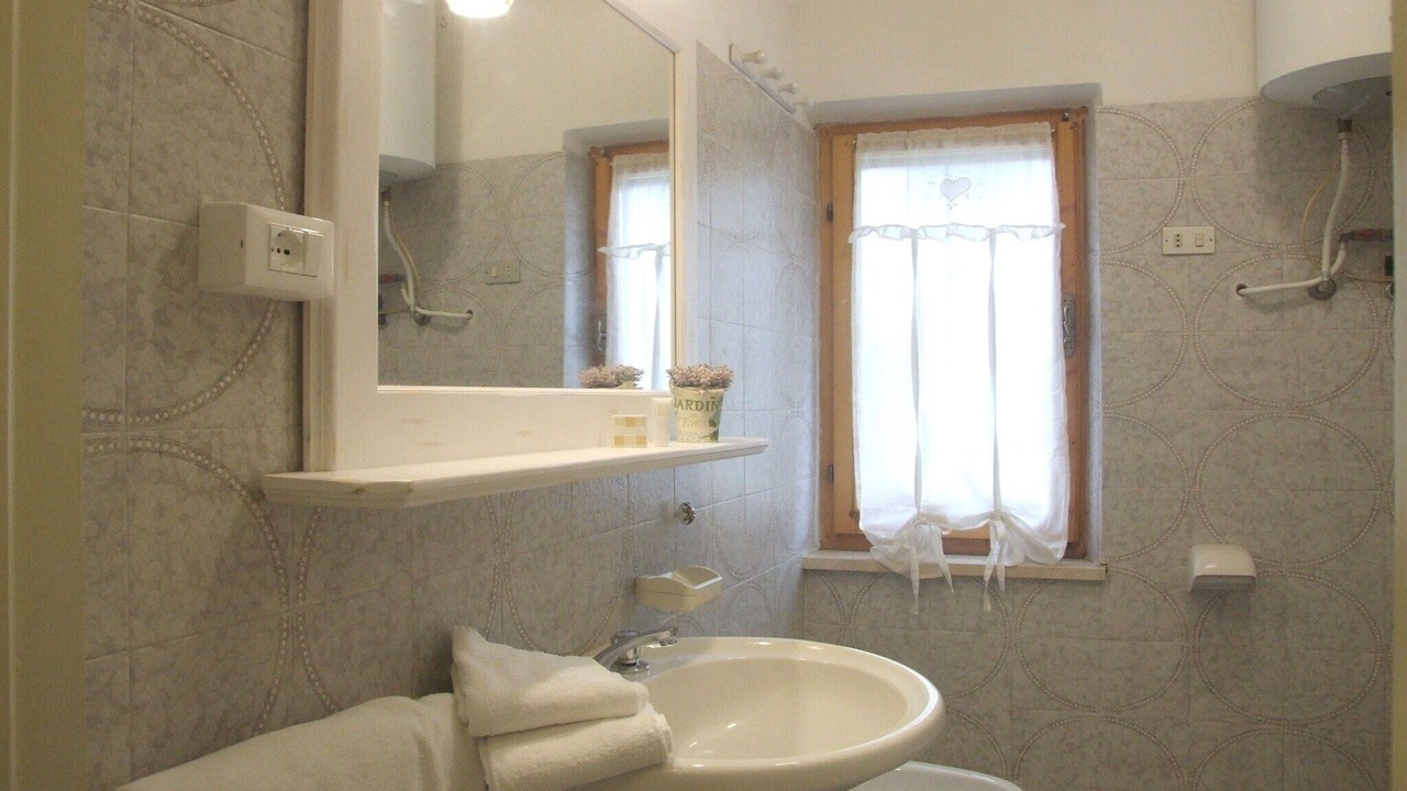 Photo of Bathroom in Donoratico