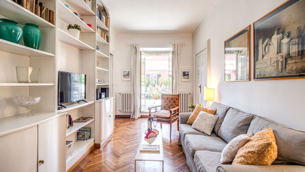 Photo of Livingroom in Rione XVI Ludovisi