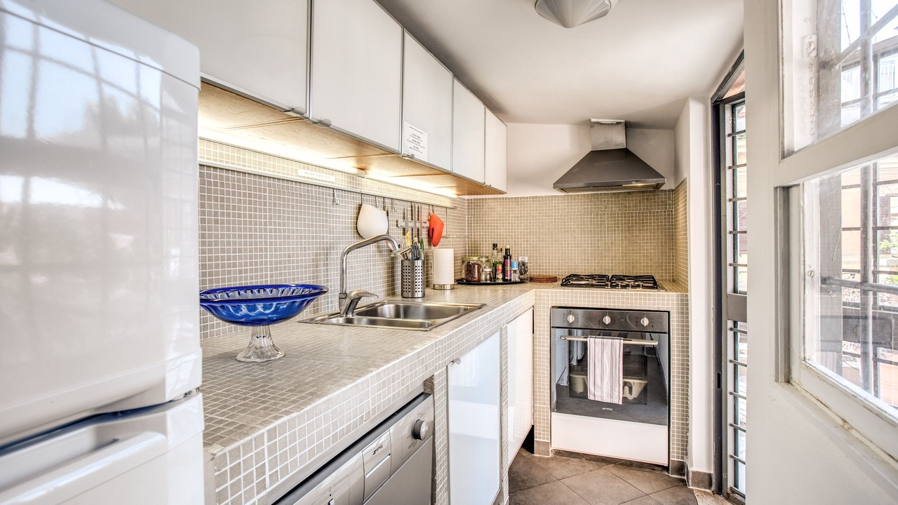Photo of Kitchen in Rione XVI Ludovisi