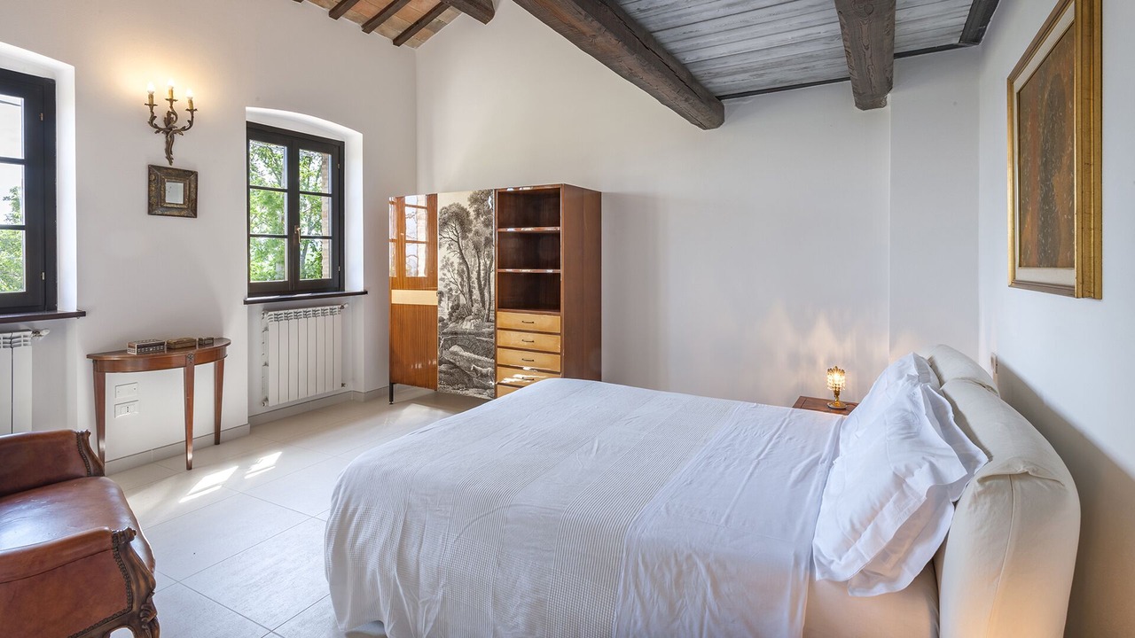 Photo of Bedroom in Montefelcino