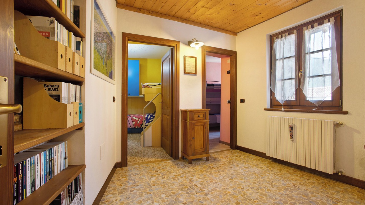 Photo of Bedroom in Tremosine