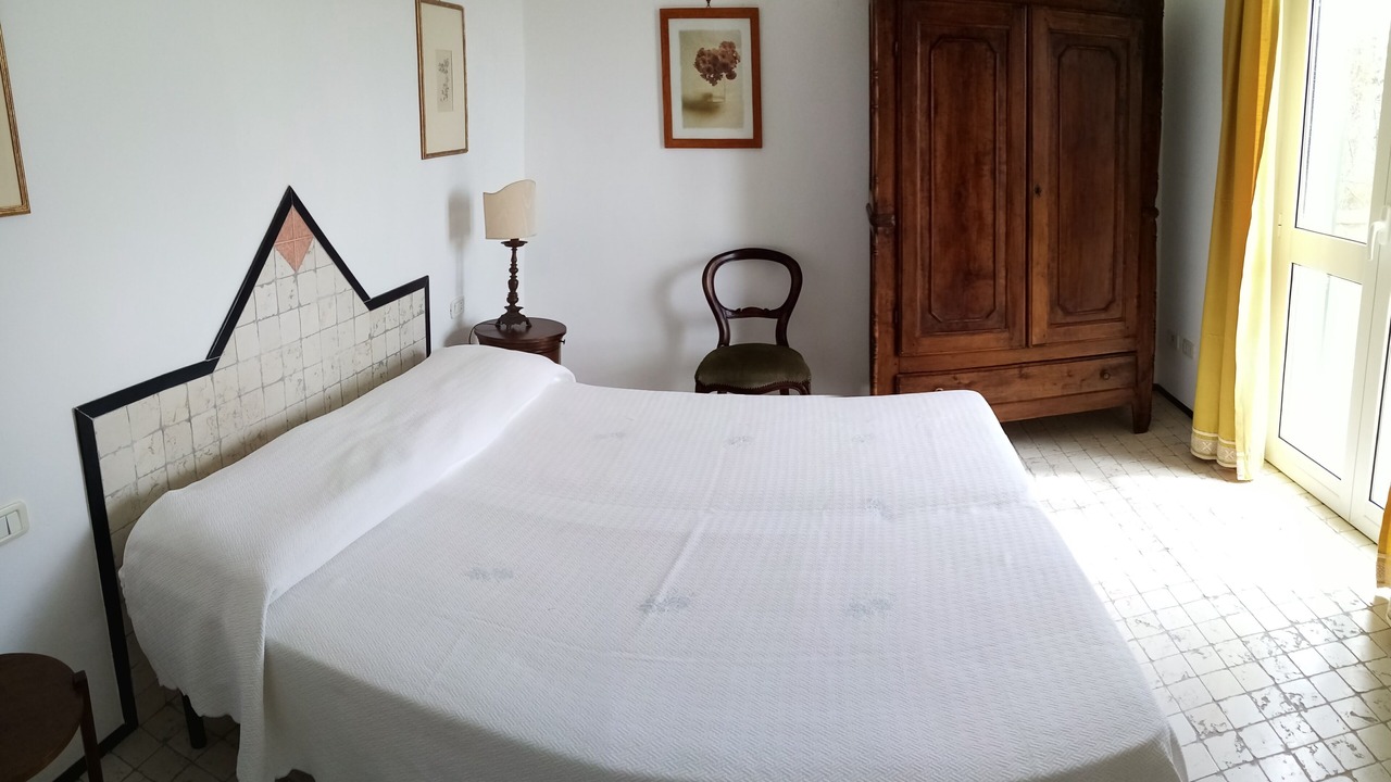 Photo of Bedroom in Calice Ligure
