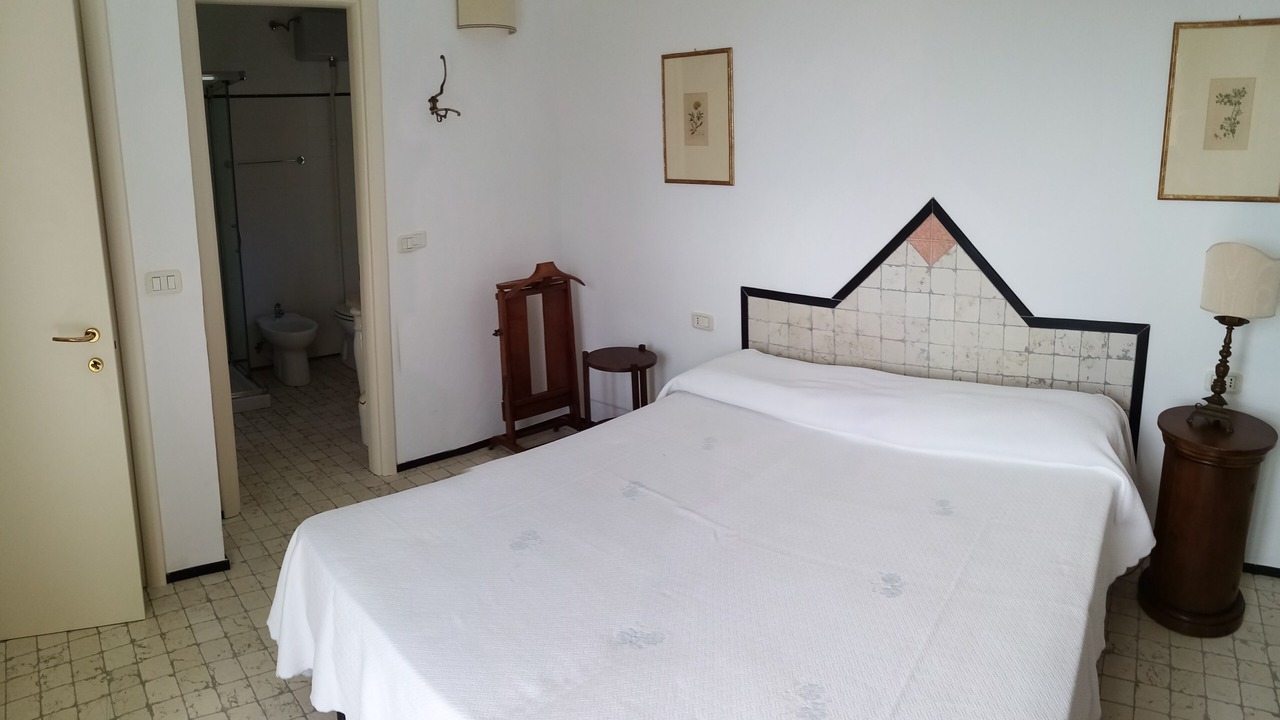 Photo of Bedroom in Calice Ligure