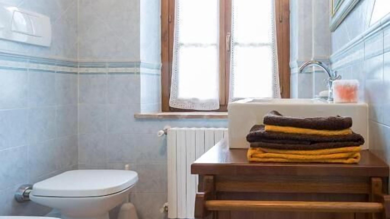 Photo of Bathroom in Pale