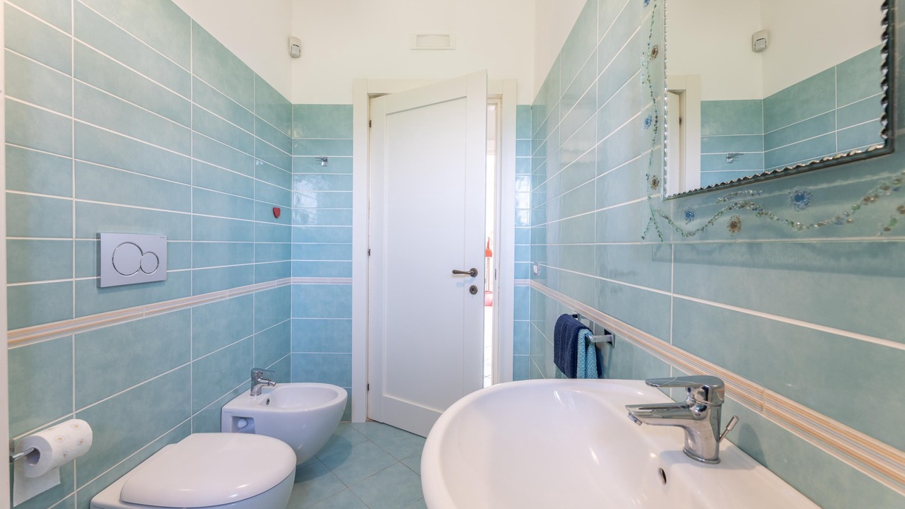 Photo of Bathroom in Matino