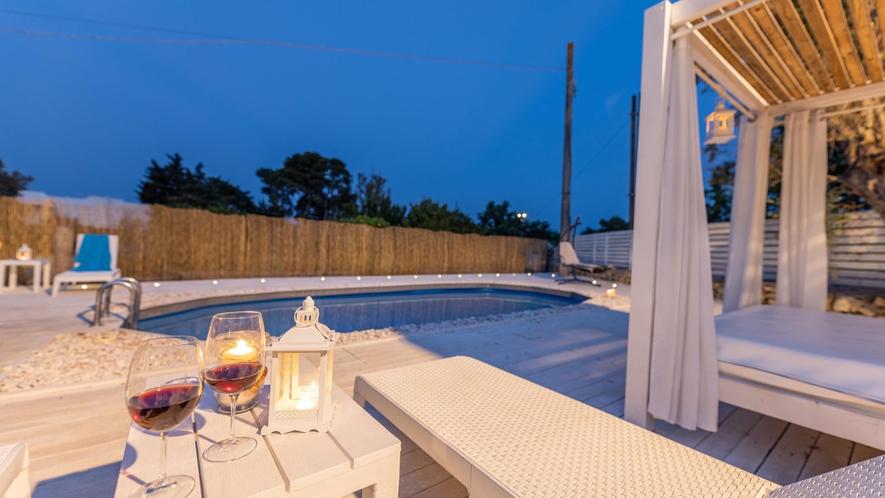 Photo of Outdoor in Matino