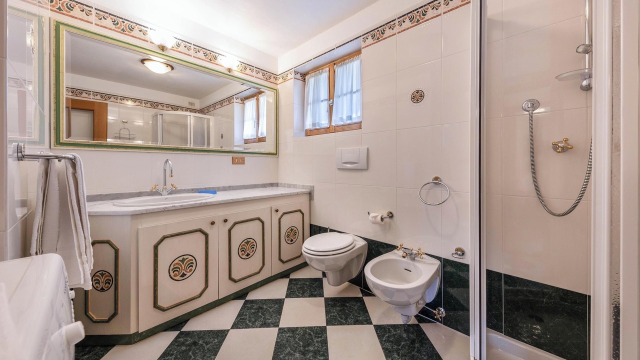 Photo of Bathroom in Vigo di Fassa