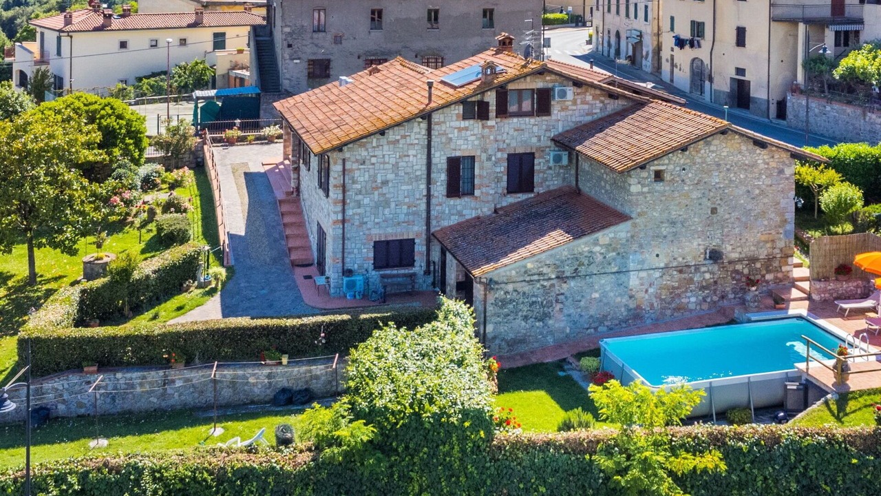 Photo of Others in Castel San Gimignano
