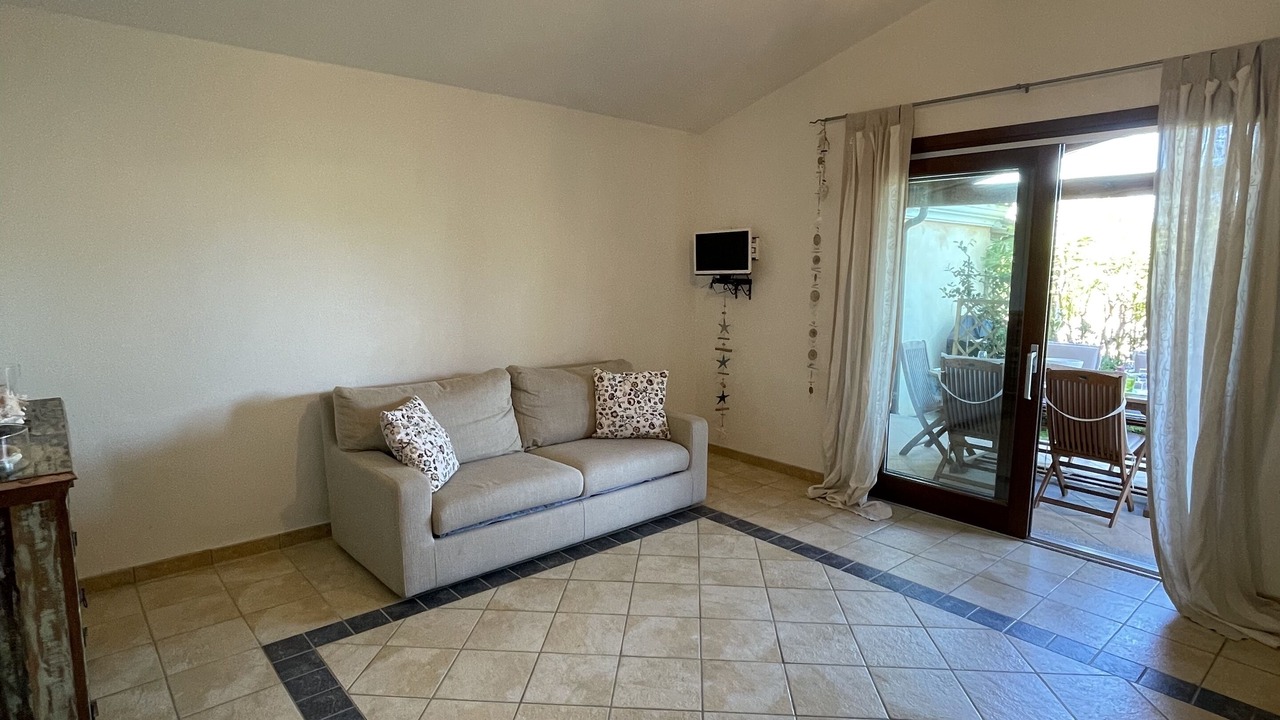 Photo of Livingroom in Baia Sant'Anna