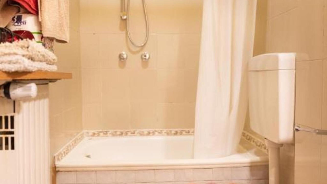 Photo of Bathroom in Ispra