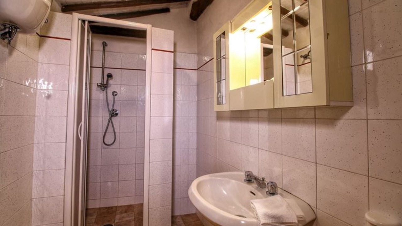 Photo of Bathroom in Radicondoli