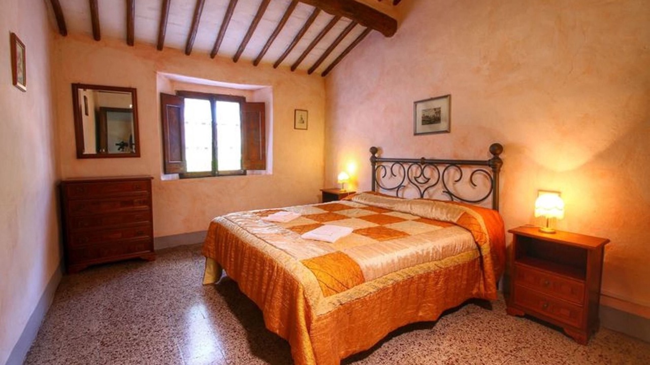 Photo of Bedroom in Radicondoli