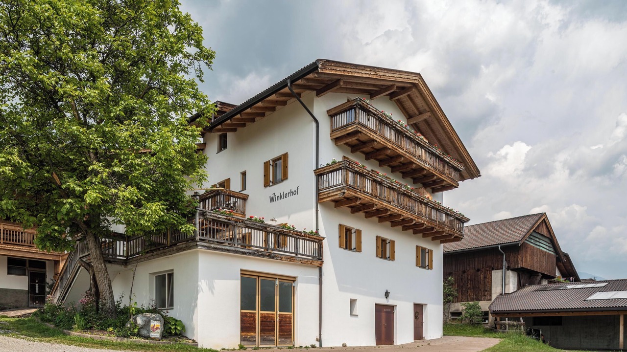 Photo of Outdoor in Albions