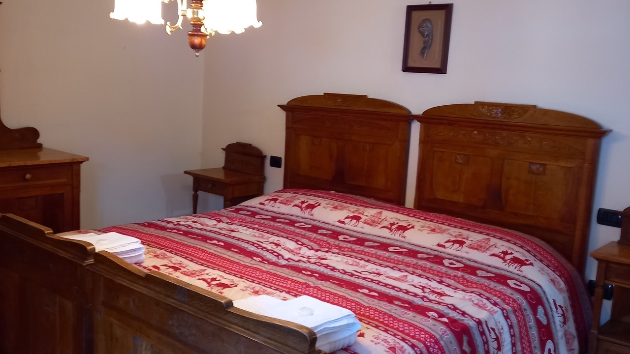 Photo of Bedroom in Villa Dalegno