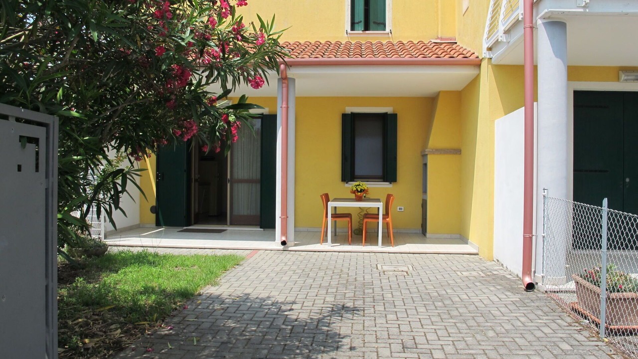 Photo of Patio Balcony in Lido di Volano