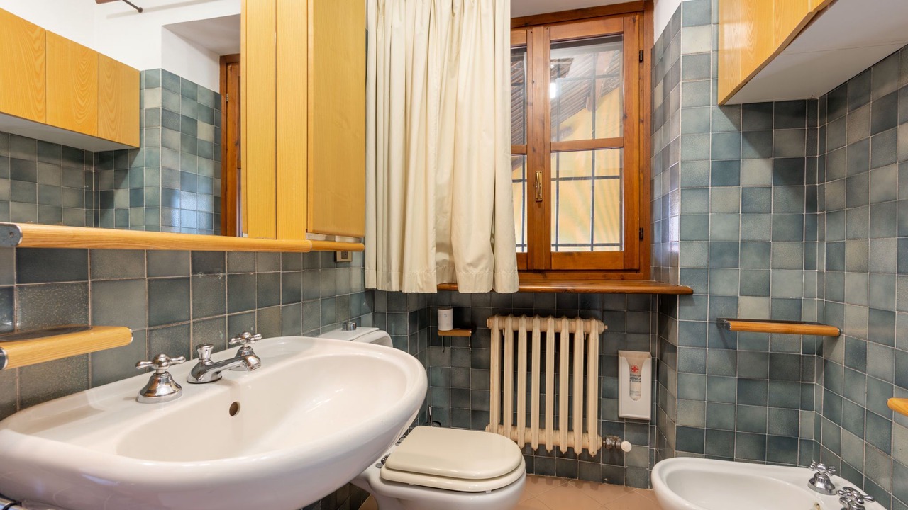 Photo of Bathroom in Asti
