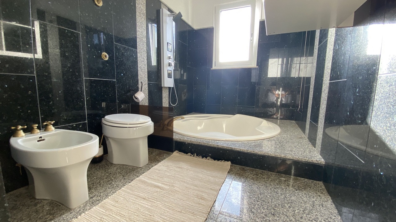 Photo of Bathroom in Strugas