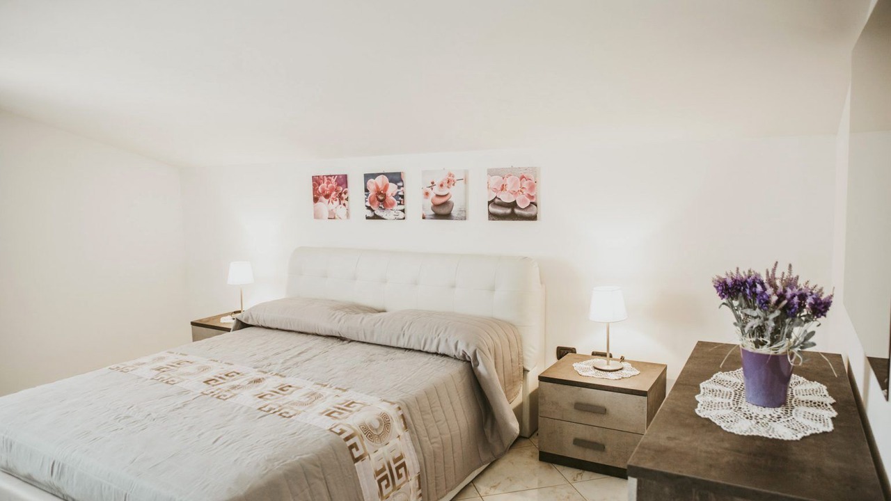 Photo of Bedroom in Eboli