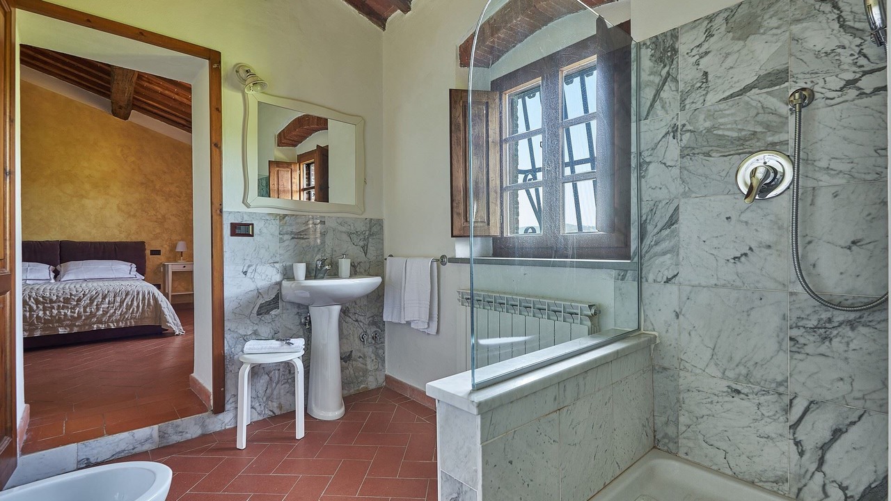 Photo of Bathroom in Gaiole in Chianti
