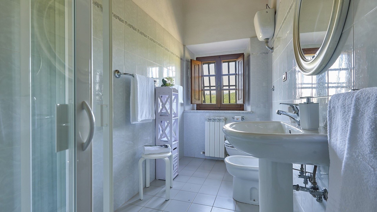 Photo of Bathroom in Gaiole in Chianti