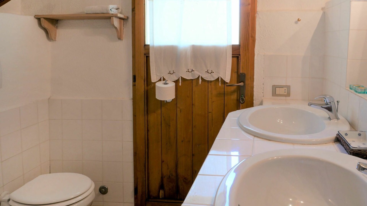 Photo of Bathroom in Montieri