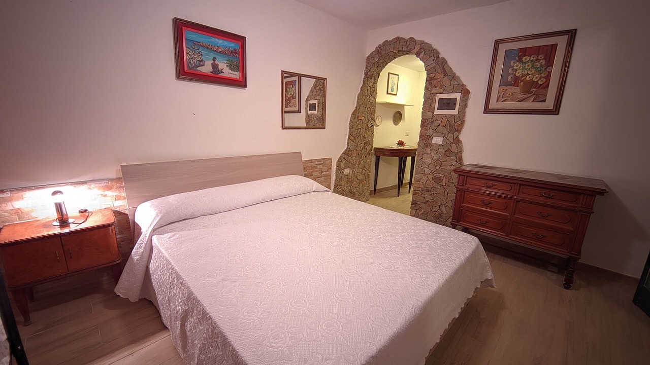 Photo of Bedroom in Geremeas
