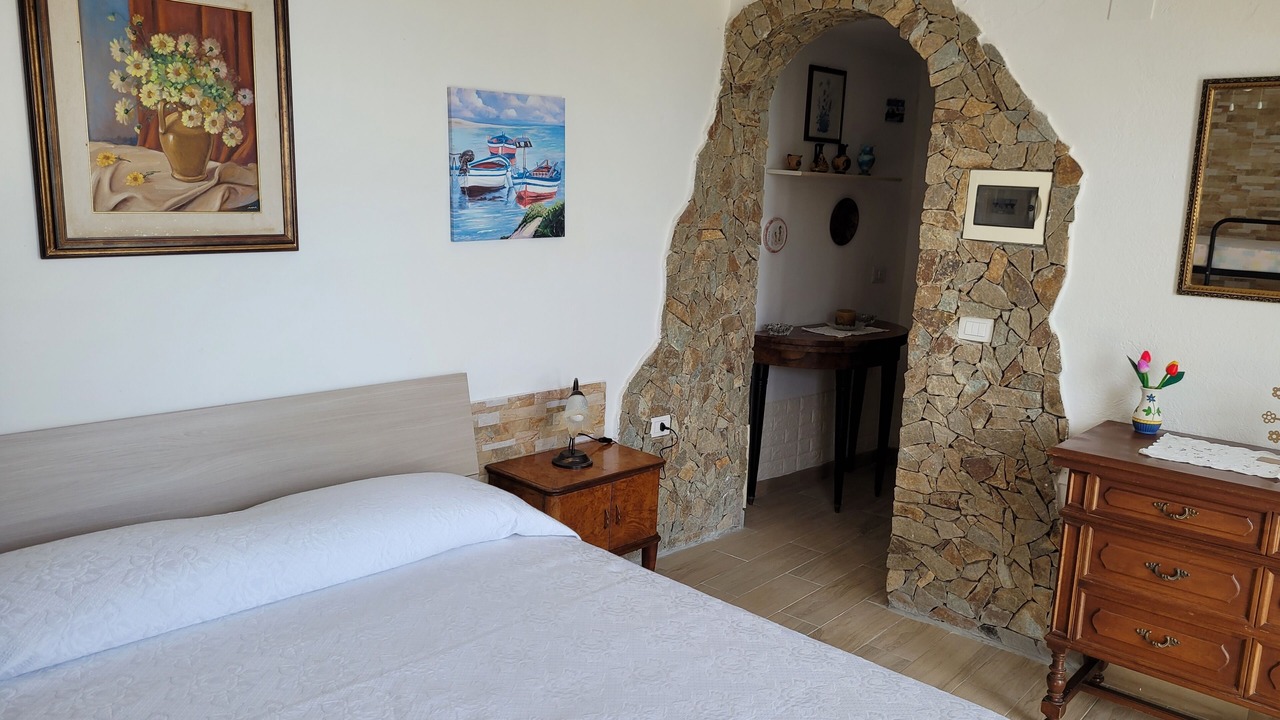 Photo of Bedroom in Geremeas