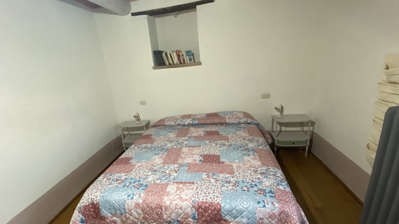 Photo of Bedroom in Collelungo