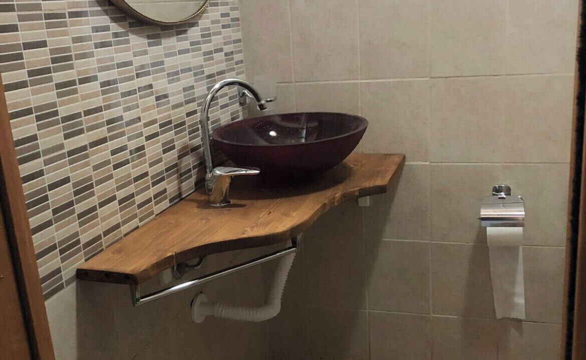 Photo of Bathroom in Zungri