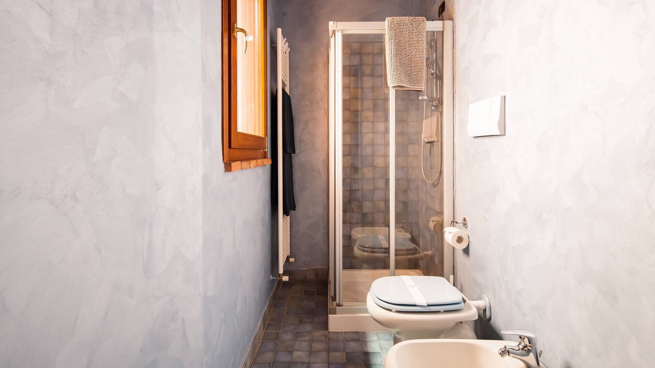 Photo of Bathroom in Old Town